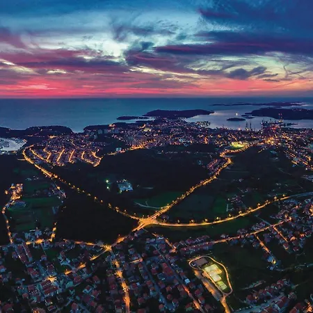 Lovely In Sikici With Wifi