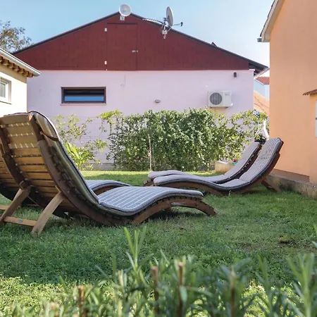 Ferienhaus Lovely In Sikici With Wifi *