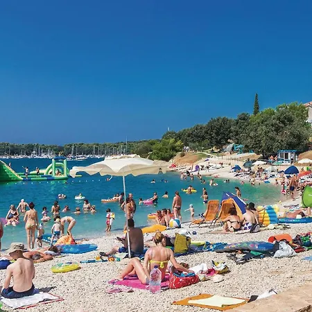 2 Bedroom Beautiful In Sikici