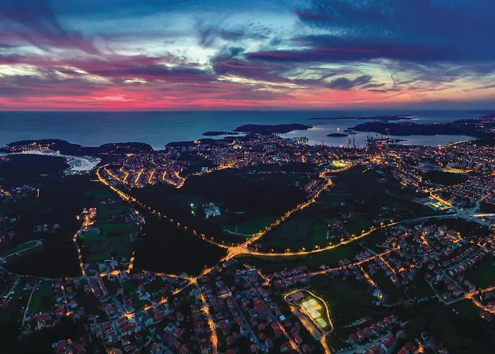 2 Bedroom Beautiful In Sikici